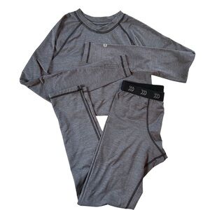 All in Motion boys’ 2-piece base layer set / long underwear - EUC - size 12-14